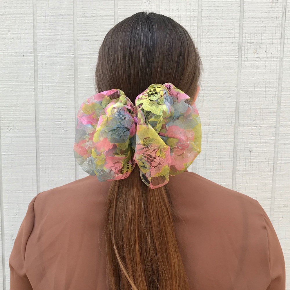 Vintage hair bow
